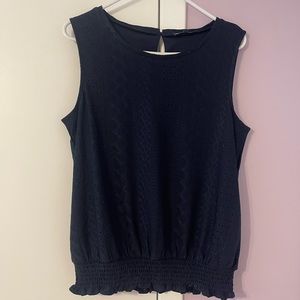 Women’s Medium blue blouse